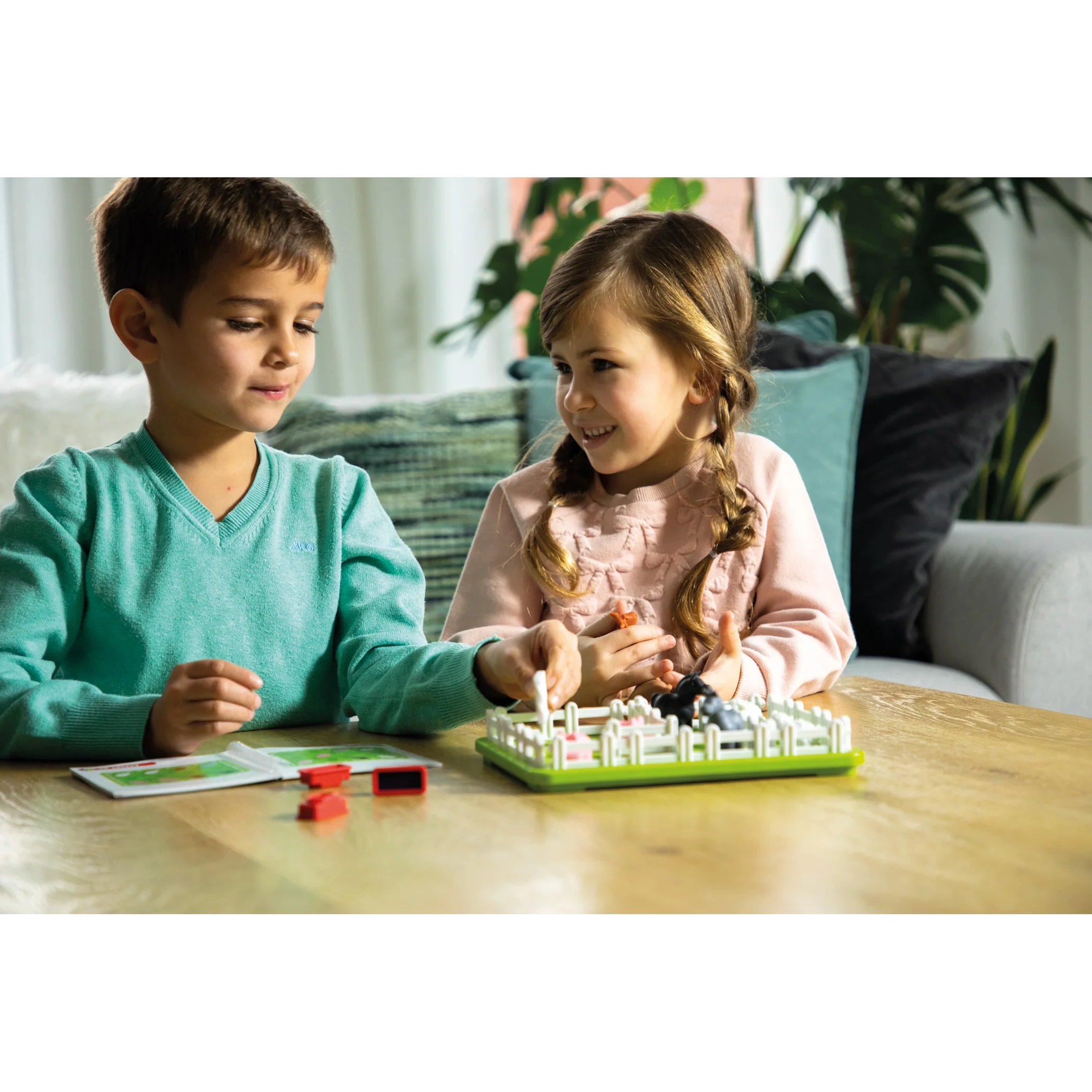 SmartGames Smart Farmer - Cognitive Development Puzzle Game for Kids - Image 5