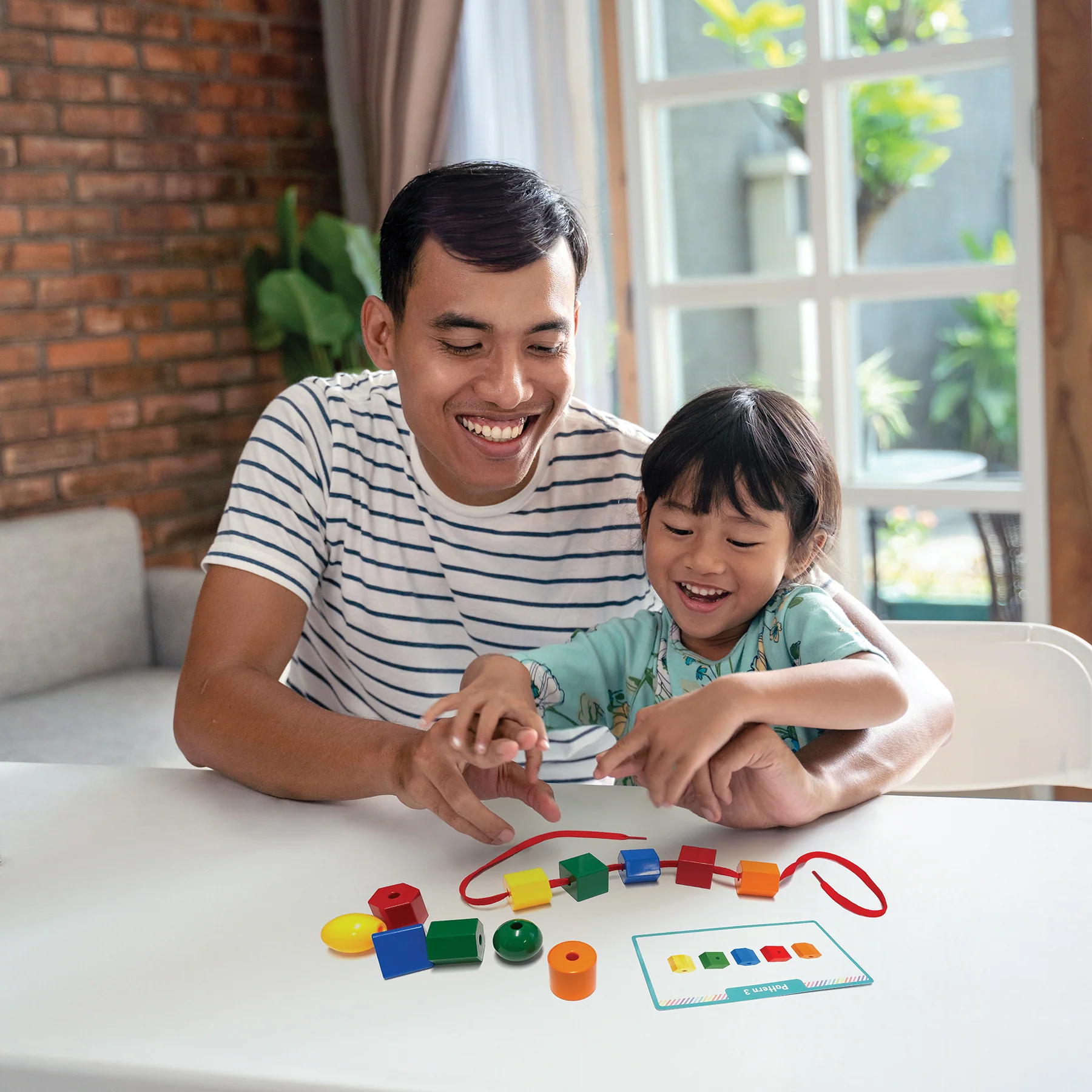 Teacher Created Resources Rainbow Lacing Beads Set - Image 4